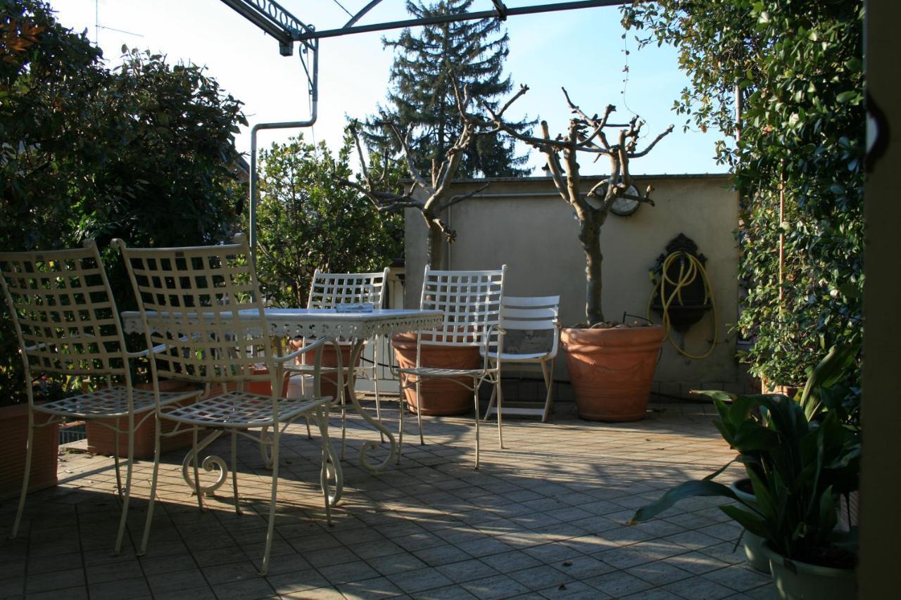 Il Cortiletto Hotel Piacenza Exterior photo
